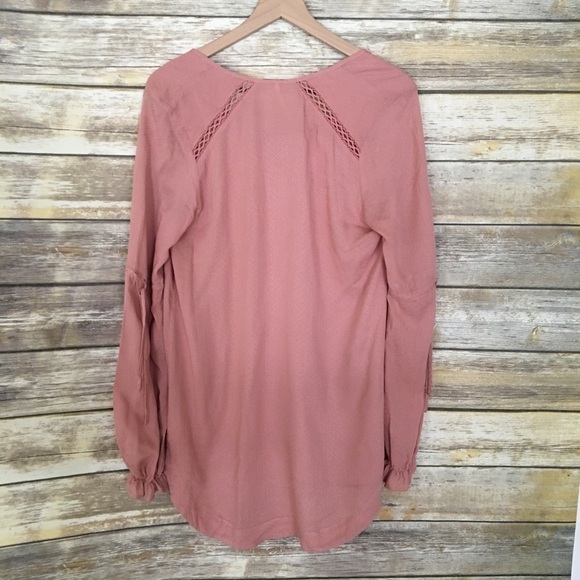 Free People Mauve Long Sleeve Ruffle Crochet Tunic Top Size Small - Picture 5 of 5